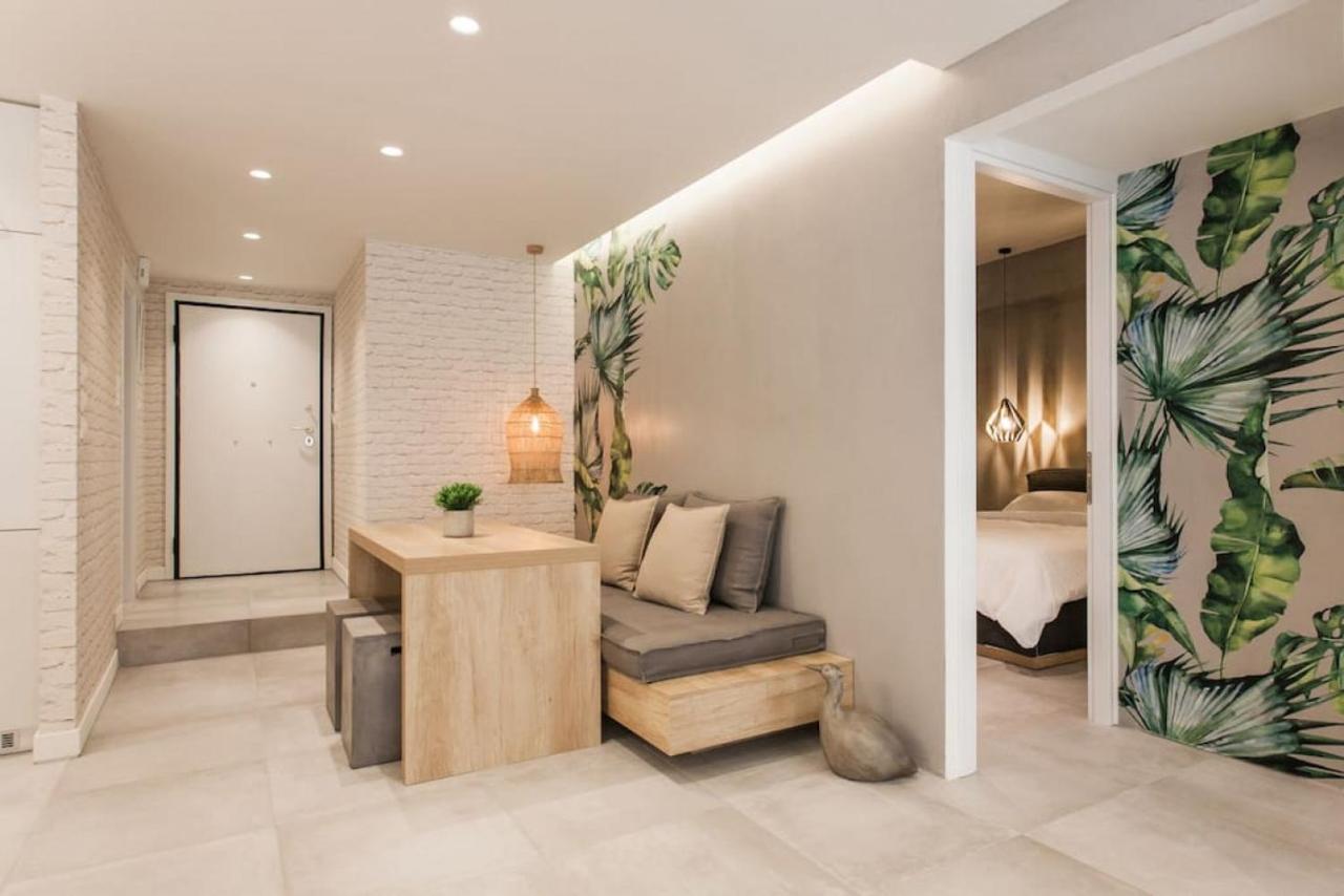 Chic Apartment - Strolling To The Athenian Streets Екстер'єр фото
